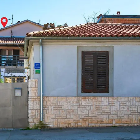 Two-bedroom In Appartement Pula