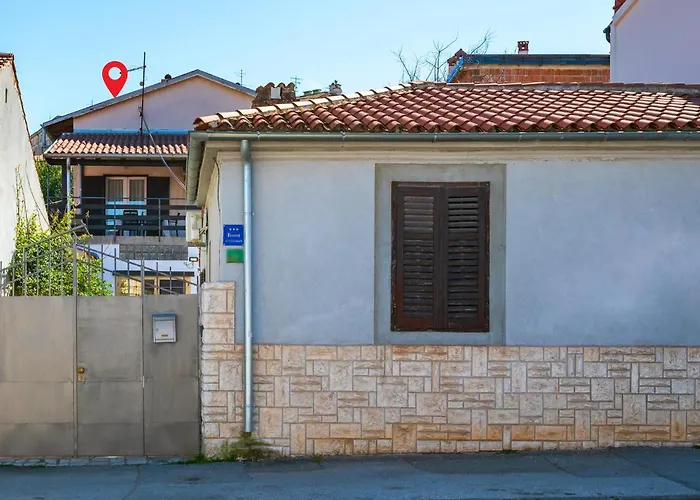 Two-bedroom In Appartement Pula